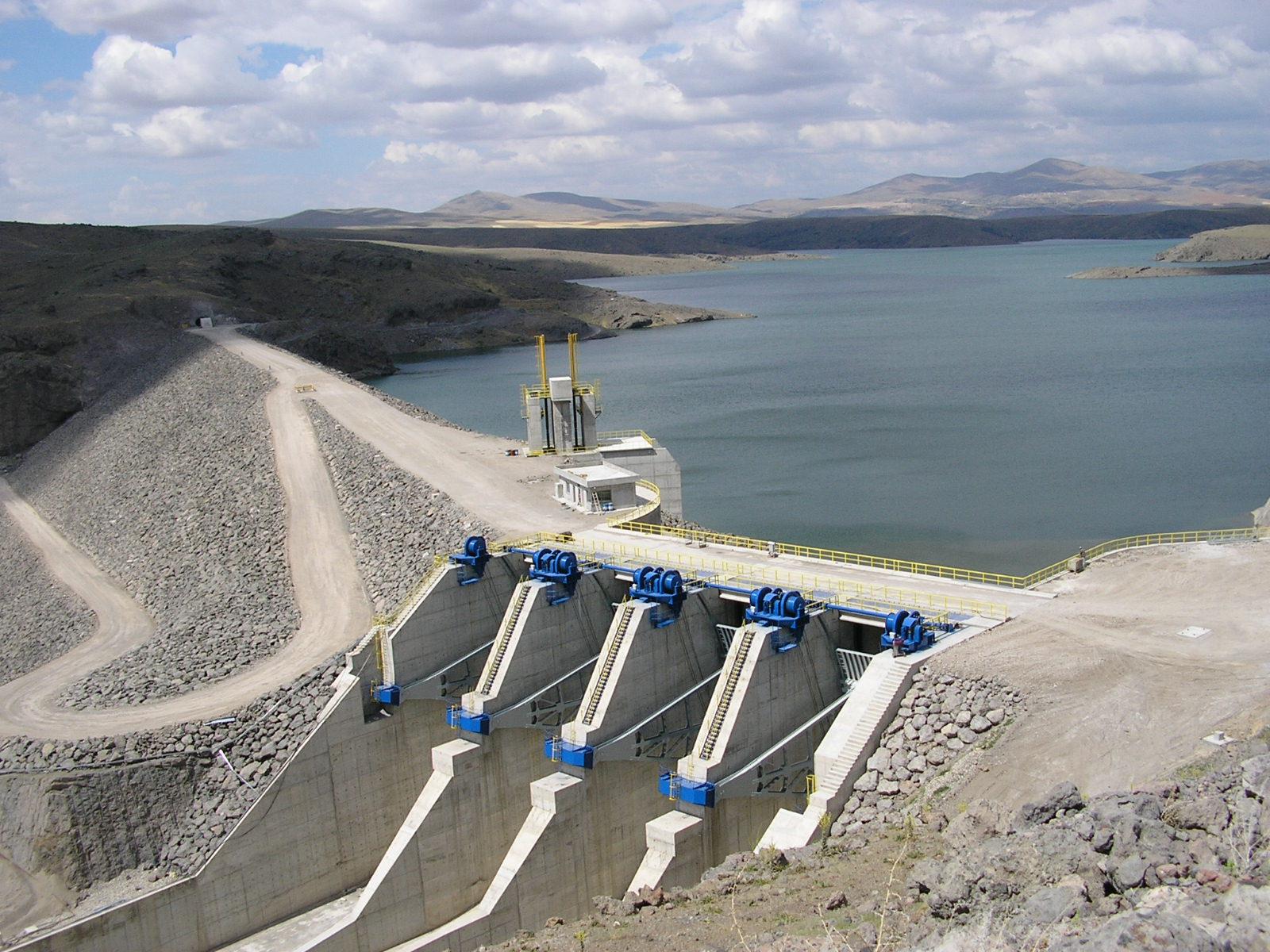 Yamula Barajı ve Hidroelektrik Santralı